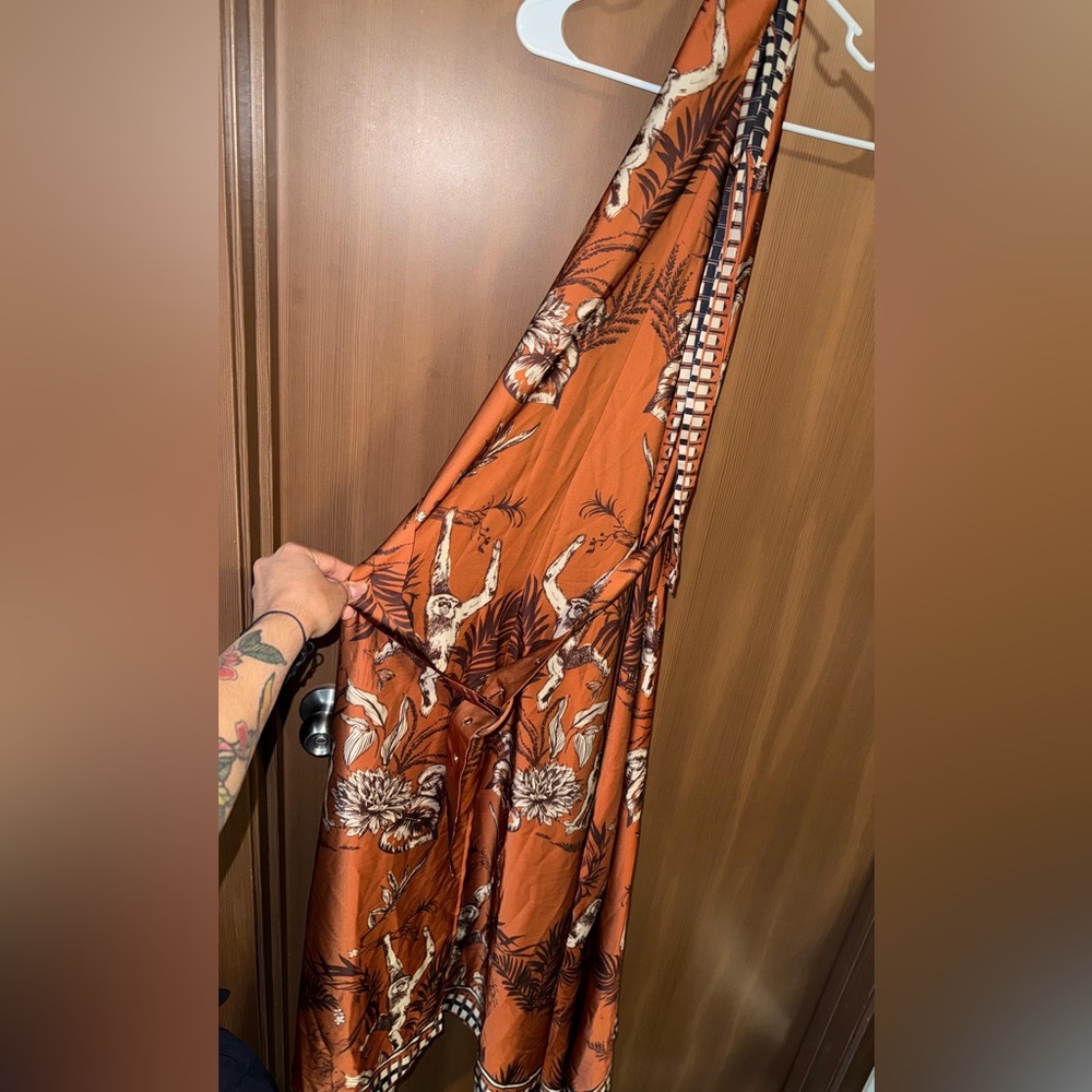 NWT- CIEBON Courtney Animal Print Halter Neck Satin Maxi Dress Size: XL - Picture 14 of 15
